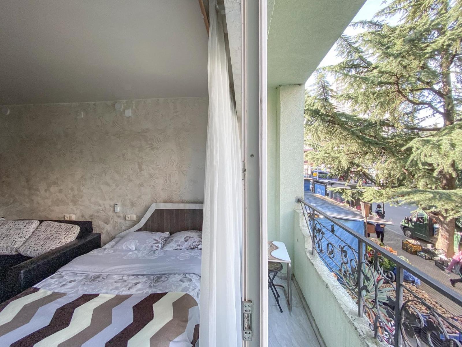 Apartment Studio Maksim Batoumi Extérieur photo